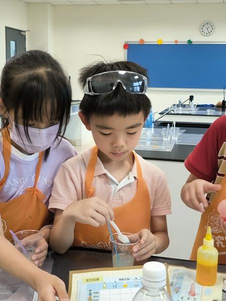 科學一:史淶姆達人研究室:圖片 2