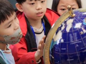 用英語環遊世界 Using English Around the World