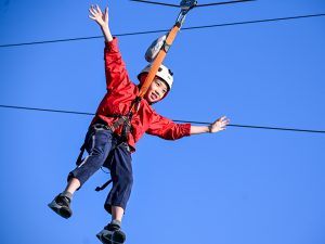 戶外探索挑戰營